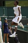 SM 2010 Wimbledon Gael Monfils high jump