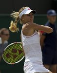 SM 2010 Wimbledon Maria Kirilenko forehand  follow through