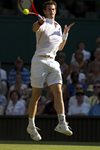 SM 2010 wimbledon Andy Murray jumping forehand