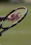 SM 2010 Wimbledon serena williams nails racquet