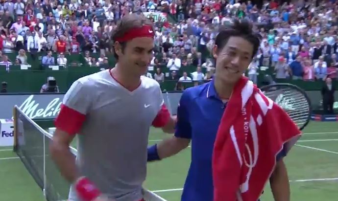 Video: Roger Federer Defeats Kei Nishikori in Halle but Comically Doesn’t Realize it 