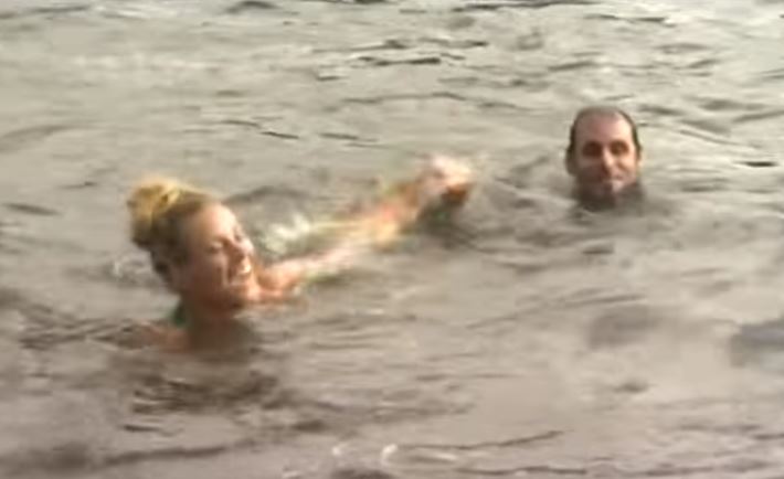 Video: Kerber Takes the Yarra River Plunge 