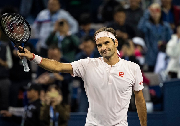 Federer Shows Door To Calendar Critics