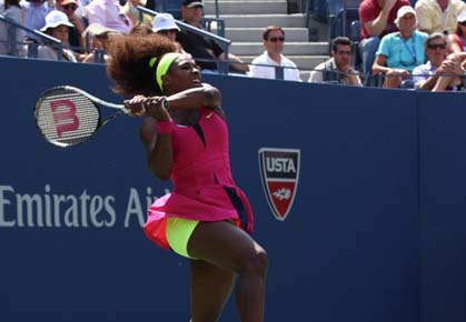 Serena Williams beats Andrea Hlavackova in the 2012 U.S. Open