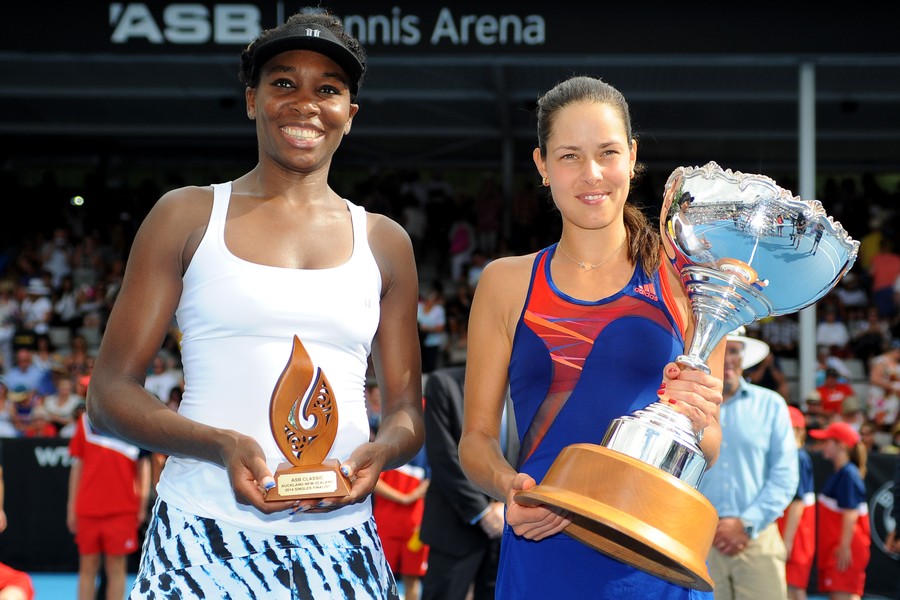 Ana Ivanovic Holds Off Venus Williams to Win Auckland Title 