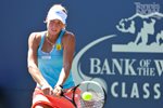 2010 Bank of the West Classic Yanina Wickmayer low backhand