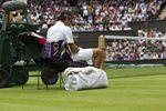 SM_2010 Wimbledon Roger Federer bench