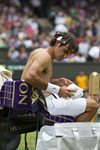 SM_2010 Wimbledon Roger Federer shirtless