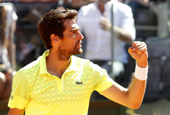 Chardy Joins Small Group to Defeat Federer after Saving Match Point 