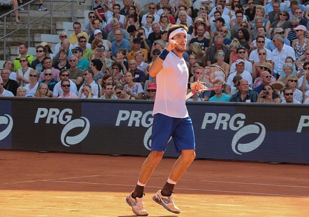Video: Leonardo Mayer Hits a “Scorcher” Past Ferrer in Hamburg Final 