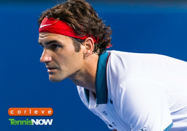 Roger Federer Returning Serve