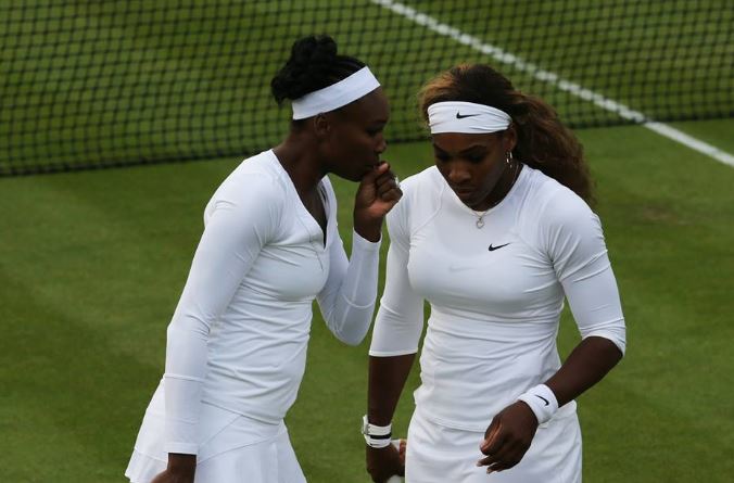 Martina Navratilova Doesn’t Believe that Serena Williams Had a Viral Illness 