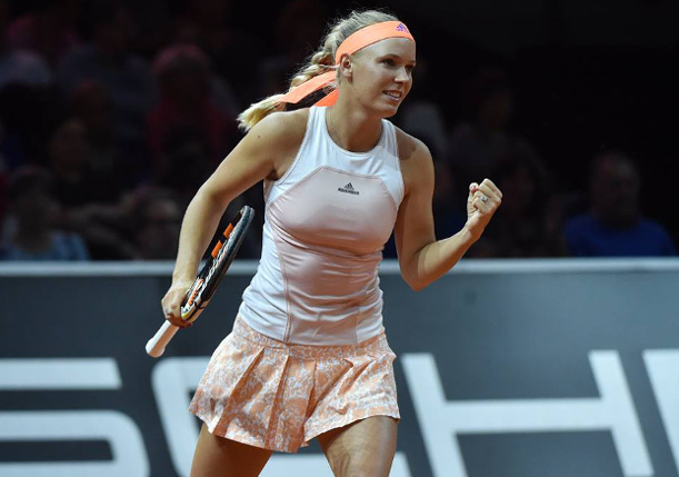 Wozniacki Will Play Halep In Stuttgart Semifinals 
