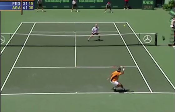 #TBT: Federer’s Majestic Lob over Andre Agassi in Miami, 2002 