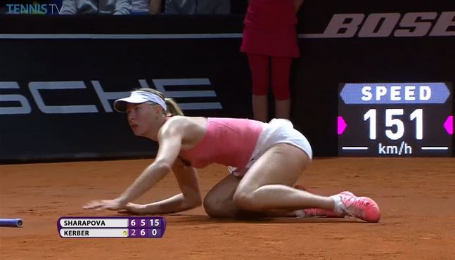 Maria Sharapova Fell Down on Clay, and Twitter Was Fascinated 