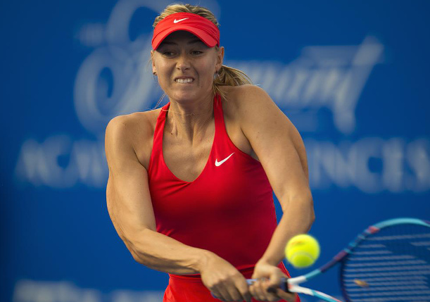 Sharapova Pulls Out of Fed Cup Semifinals 