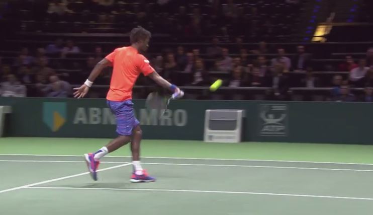 Video: Monfils Wows with No-Look Drop Shot in Rotterdam 