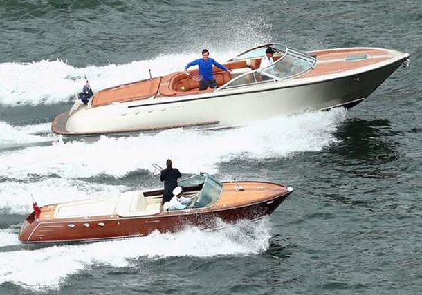 Video: Hewitt and Federer Trade Volleys on Speedboats in Sydney Harbor 