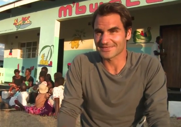 Video: Federer Goes Back To School in Malawi 