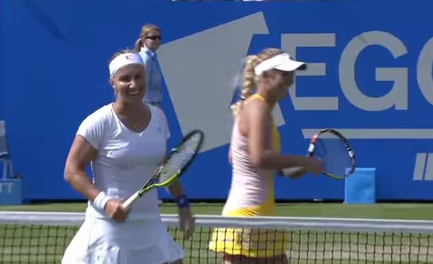 Video: Wozniacki and Kuznetsova Get up Close and Personal in Eastbourne 