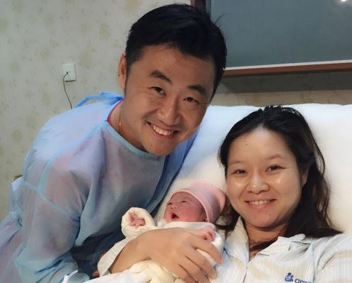Li Na Gives Birth to Baby Girl 