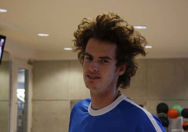 Federer and Murray Discussing Hair on Twitter? Believe it!  