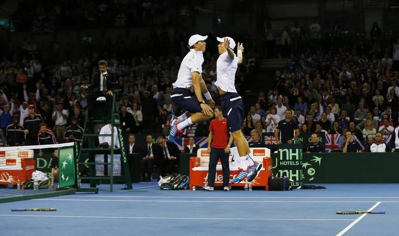 Bryan Brothers Tumble for Team USA 
