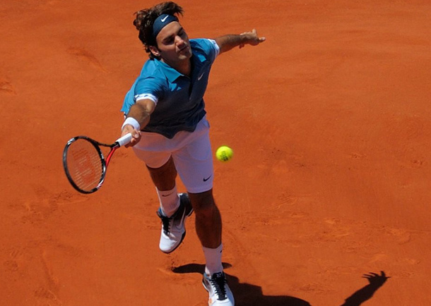 Video: Federer's Sensational Get Point 