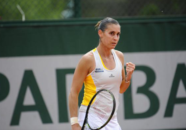 Video: Pennetta Upsets No. 8 Suarez Navarro with a Touch of Tape 
