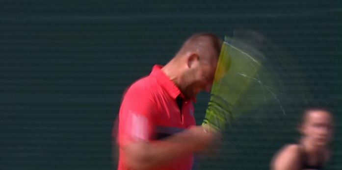 Video: Youzhny’s Head-Banging Episode at Roland Garros 