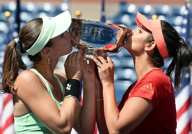 Hingis, Mirza Sweep US Open Doubles Title 