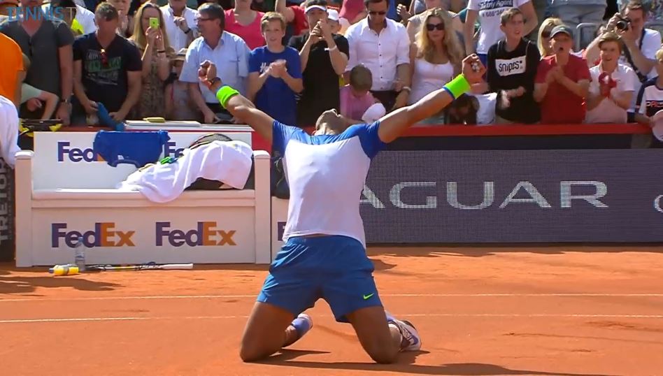 Video: Fognini Barks at Nadal During Hamburg Changeover 