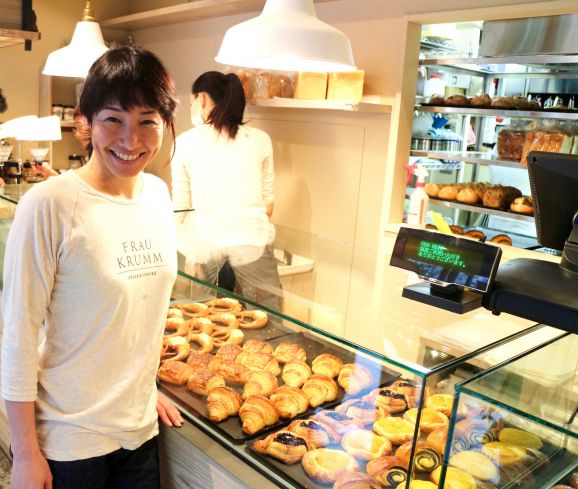 Kimiko Date-Krumm Opens German Bakery in Tokyo