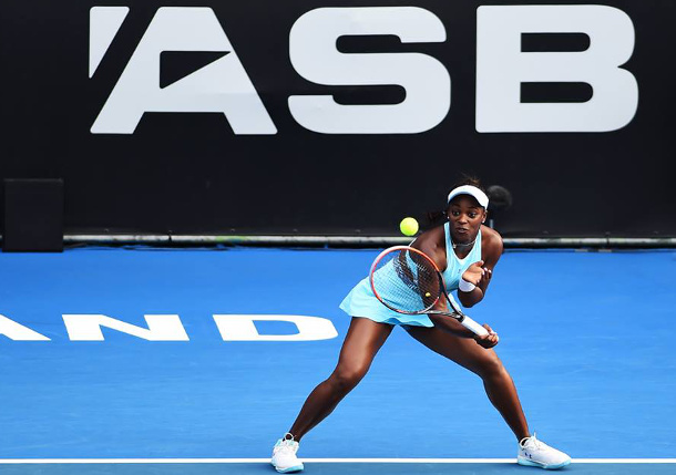 Video: Wozniacki, Stephens to Meet in Auckland Semifinals 