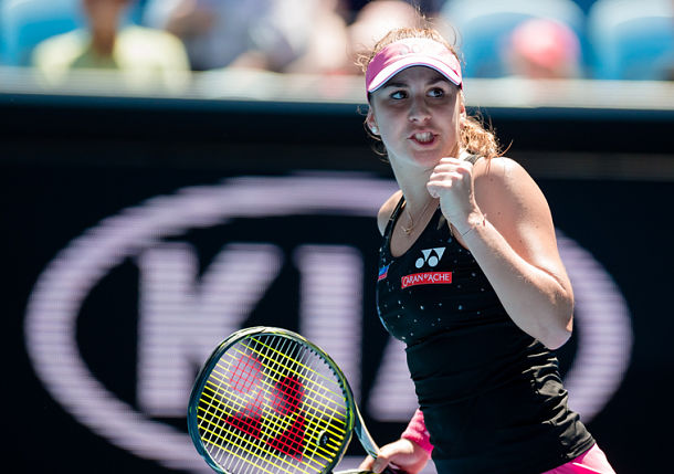 Bencic to Miss a Month with Back Injury  