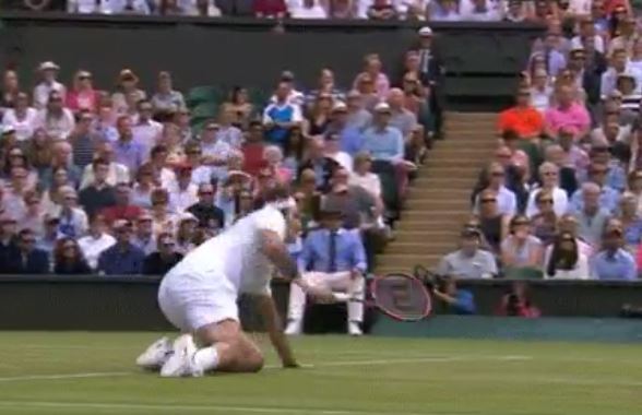 Watch: Federer Tumbles as Raonic Rumbles  
