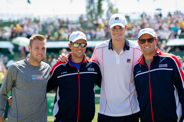 Isner Aces USA Into Davis Cup Quarterfinals 