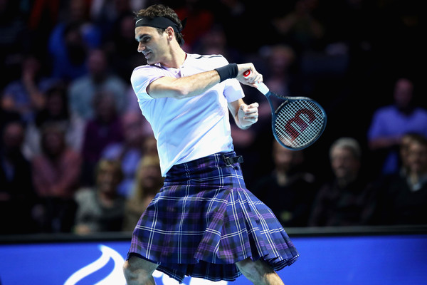 Roger McFederer defeats Andy Murray for Charity in Glasgow  
