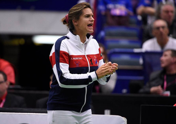 Mauresmo Steps Down as French Davis Cup Captain 