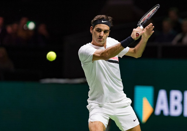 Watch: Federer's Incredible Point Between the Points  