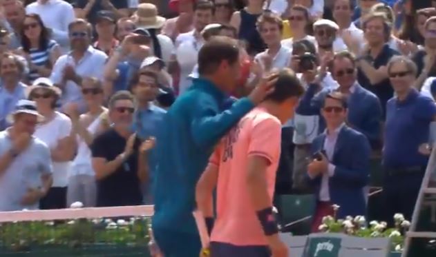 Video: Nadal Battles it out with Leo, Roland Garros Ball Kid 