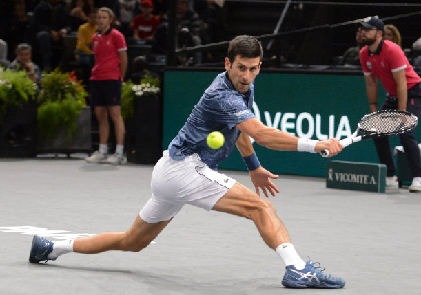 Djokovic Tops Coric, Into Vienna Quarterfinals 