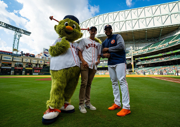 Watch: Johnson Tosses Astros First Pitch 