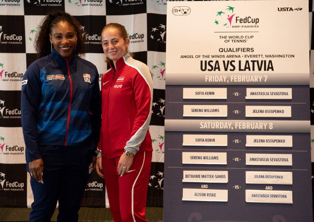 Serena: Fed Cup Stakes Flag for Tennis 