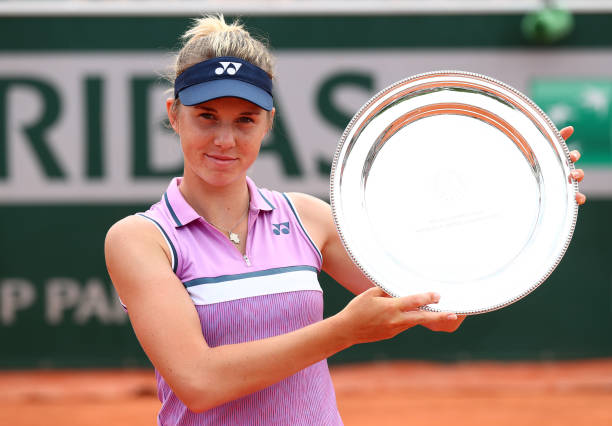 Girls' Champion Noskova, 17, Qualifies for Roland Garros