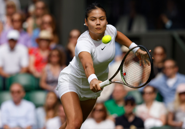 Wimbledon to Ease All-White Apparel Rule